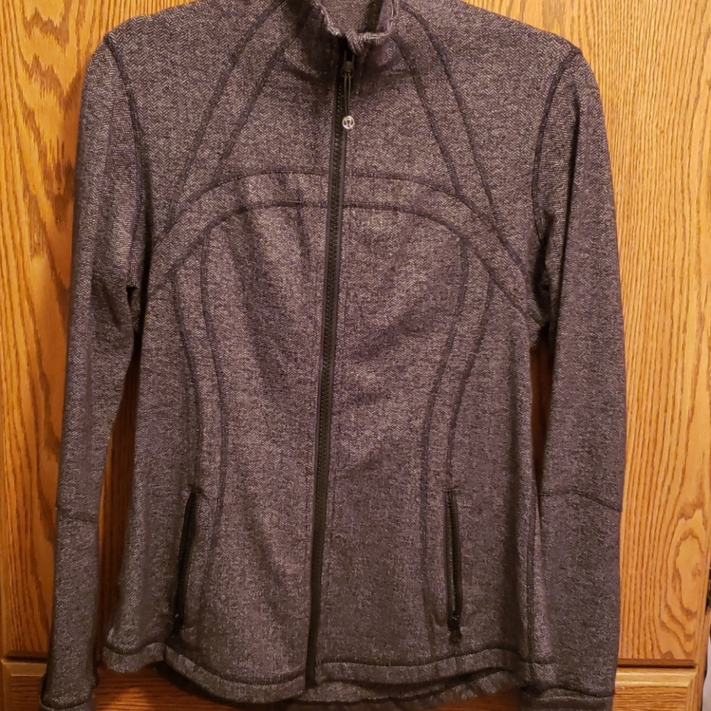 LULULEMON DEFINE JACKET